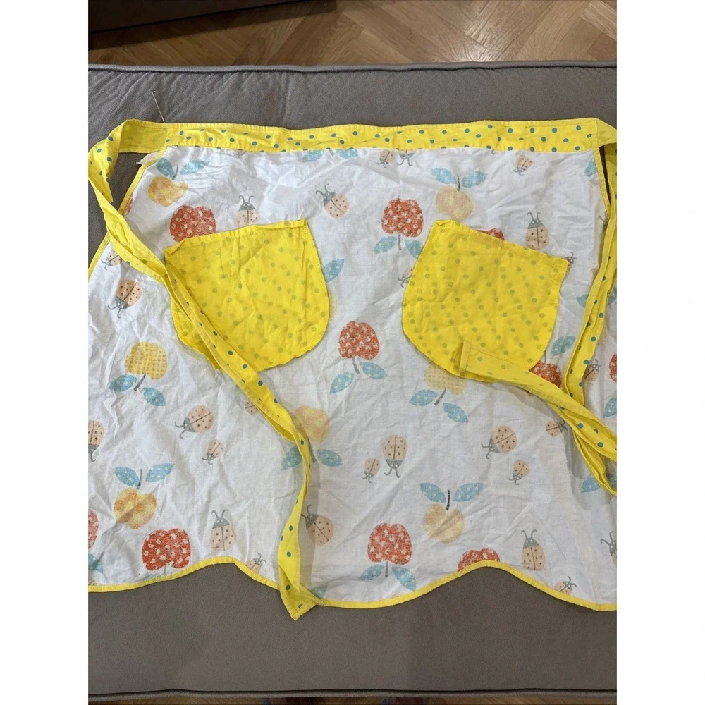 Anthropologie Apples Ladybugs Half Adult Apron Polka Dots Pockets NEW